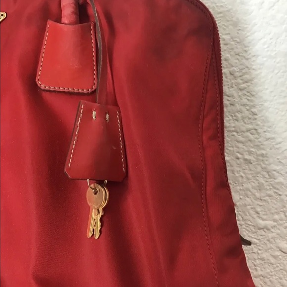 Prada red nylon/shoulder bag - Picture 4 of 10
